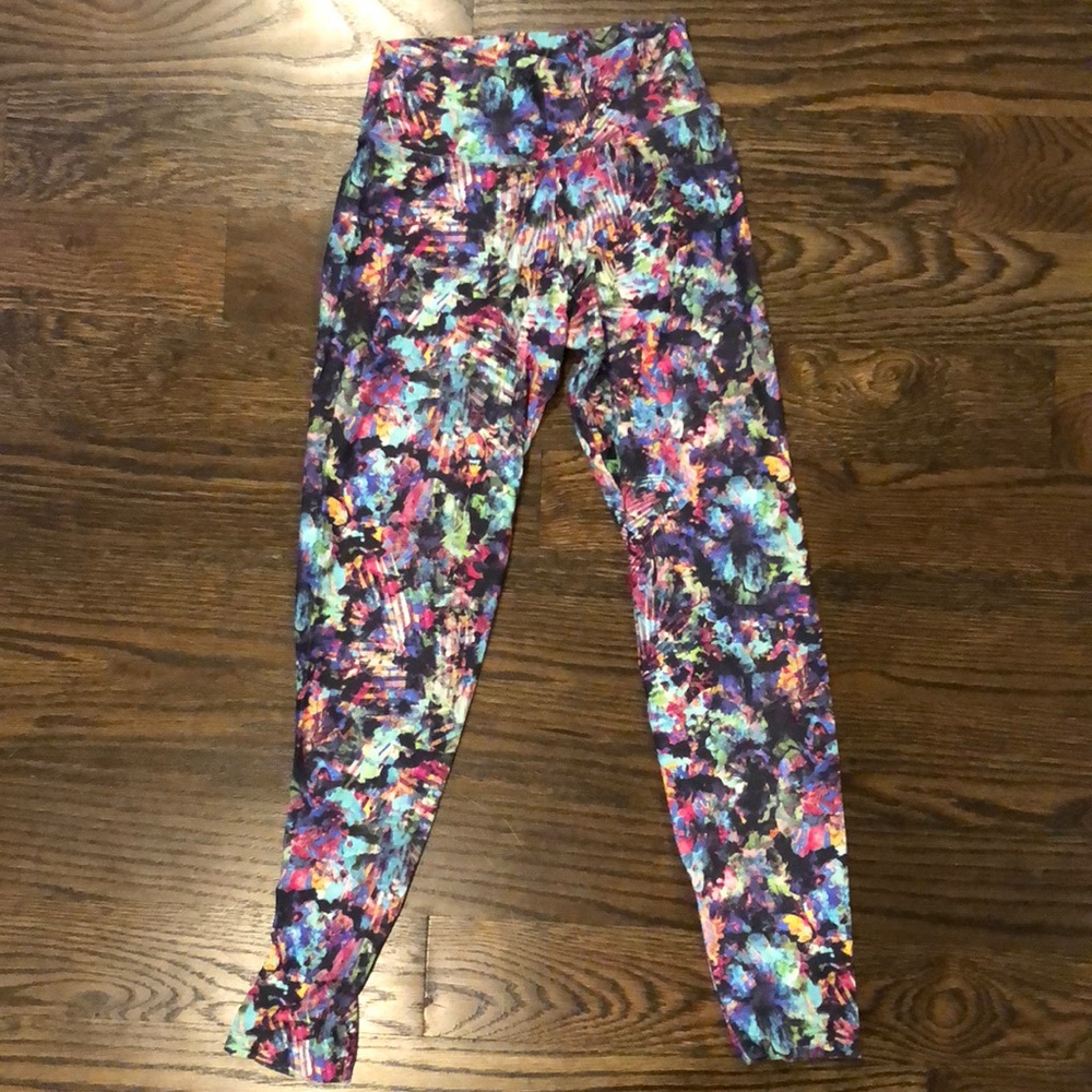Liquido yoga pants